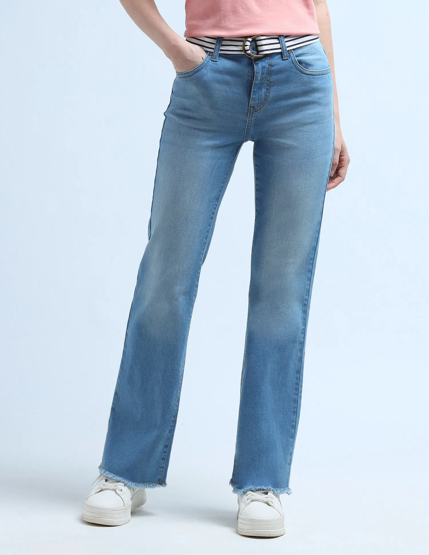Boot cut jeans